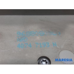Peugeot - 208 - Türschlossmechanik 4-türig rechts hinten