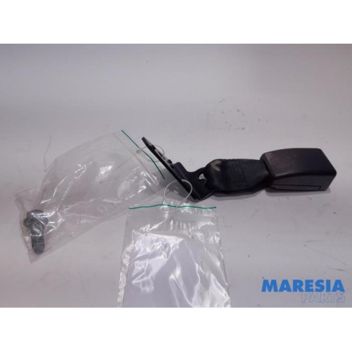 Peugeot - 208 - Rear seatbelt buckle, left