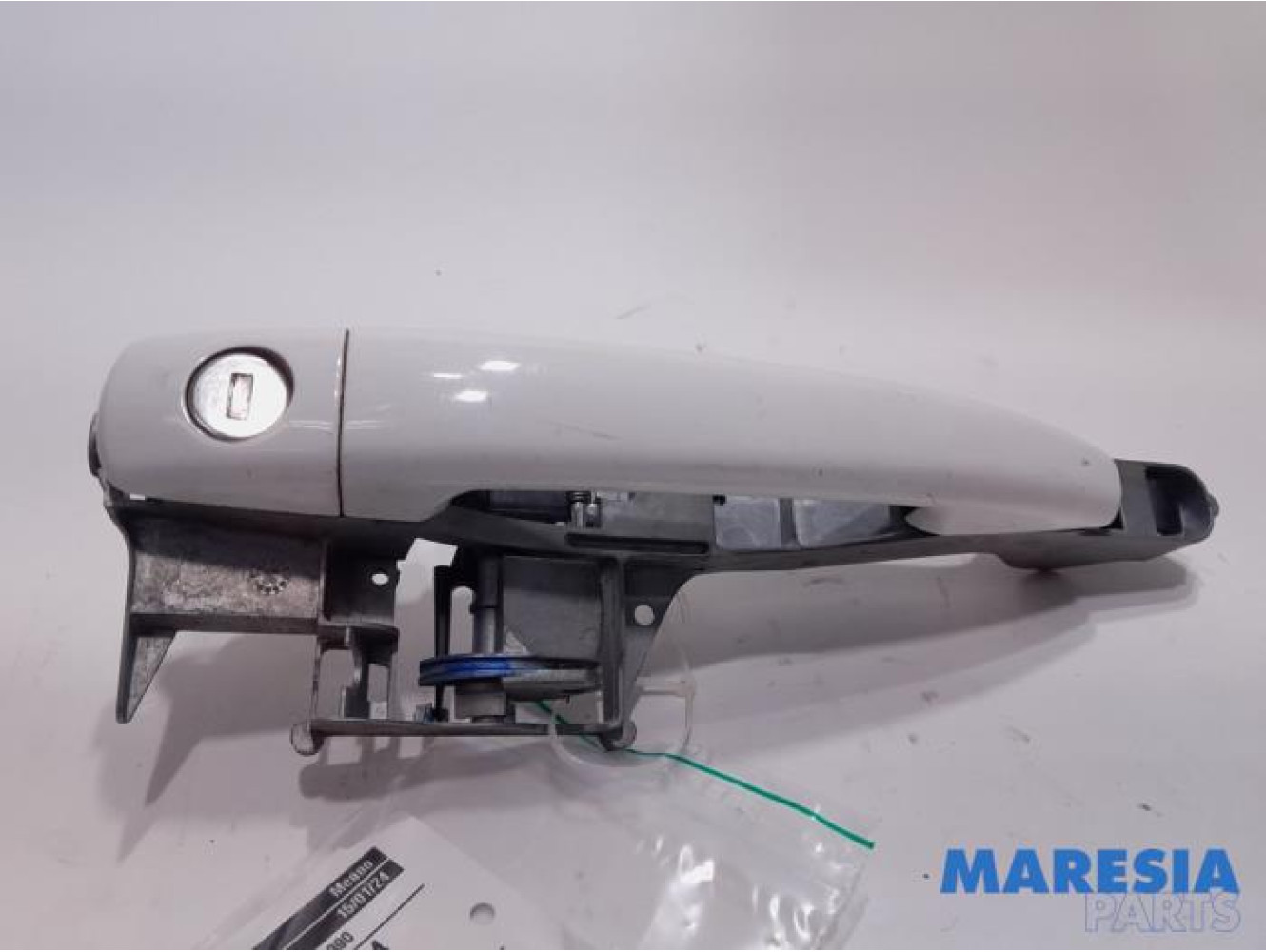 Peugeot - 208 - Türgriff 4-türig links vorne