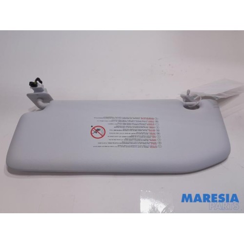 Peugeot - 208 - Sun visor