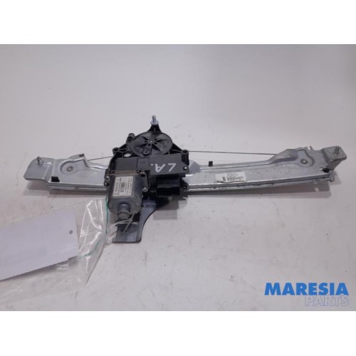 Peugeot - 208 - Ruitmechaniek 4Deurs links-achter