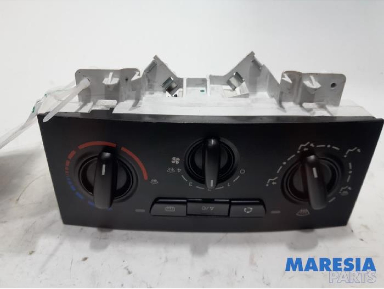 Peugeot - Expert - Panneau de commandes chauffage