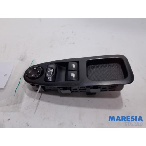 Peugeot - Expert - Multi-functional window switch