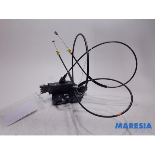 Peugeot - Expert - Sliding door lock mechanism, left