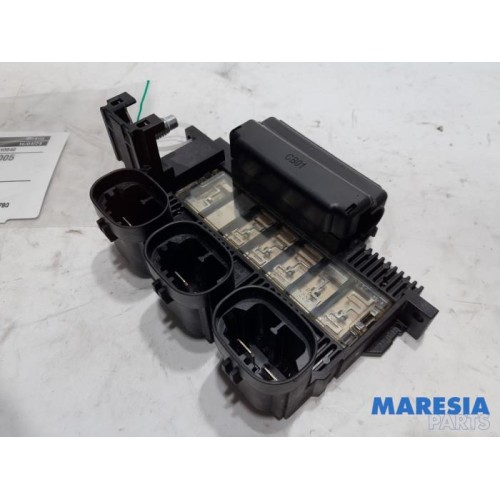 Peugeot - Expert - Fuse box
