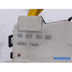 Peugeot - Expert - Minibus/van rear door lock mechanism