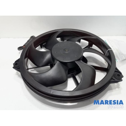 Peugeot - Expert - Fan motor