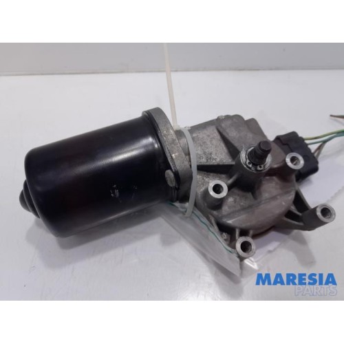 Peugeot - Expert - Scheibenwischermotor vorne