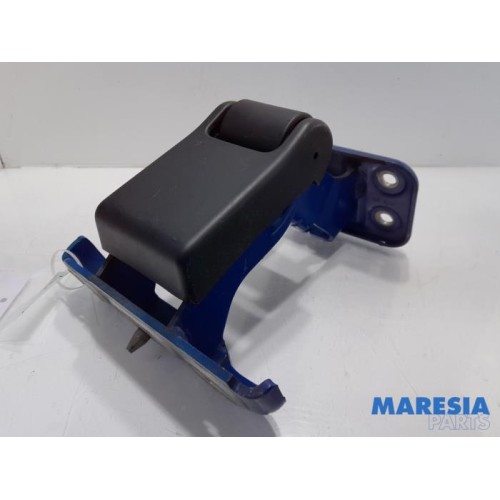 Peugeot - Expert - Tailgate hinge