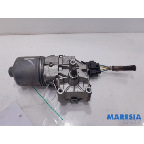 Peugeot - 208 - Front wiper motor