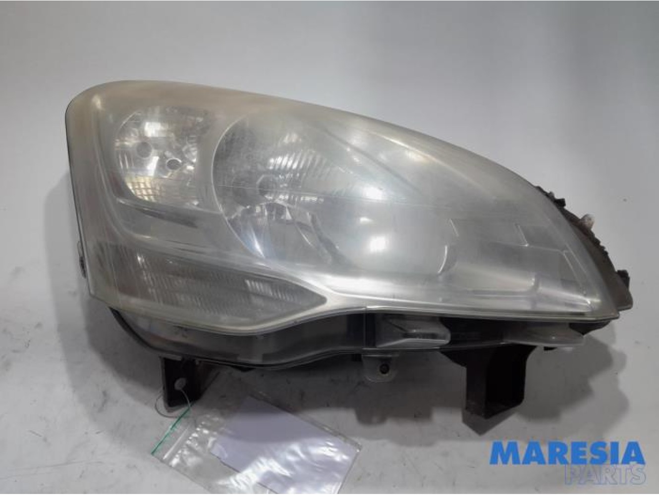 Citroen - Berlingo - Headlight, right