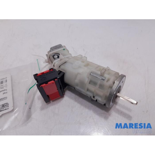 Fiat - Talento - Ignition lock + key