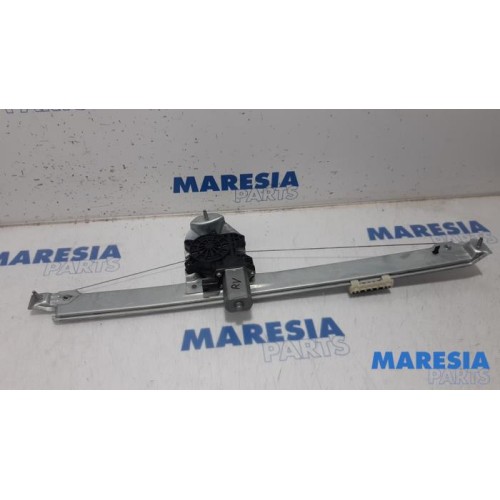 Renault - Trafic - Window mechanism 2-door, front right