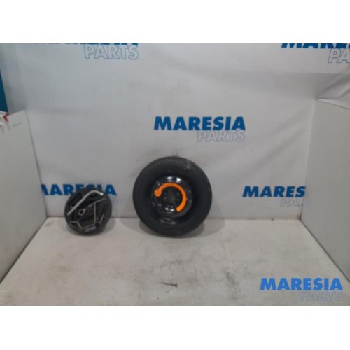 Fiat - 500 - Krikset + reservewiel