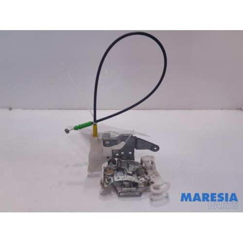 Peugeot - 107 - Front door lock mechanism 4-door, right
