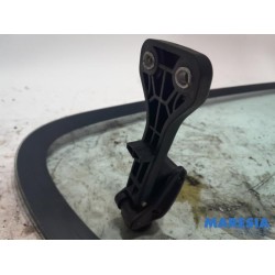 Peugeot - 107 - Portierruit 4Deurs rechts-achter