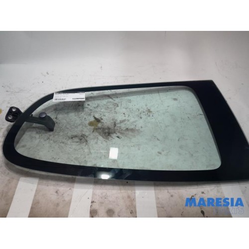 Peugeot - 107 - Rear door window 4-door door, rear right