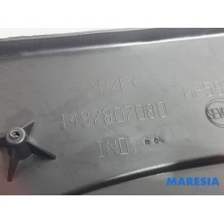 Peugeot - Expert - Passage de roue