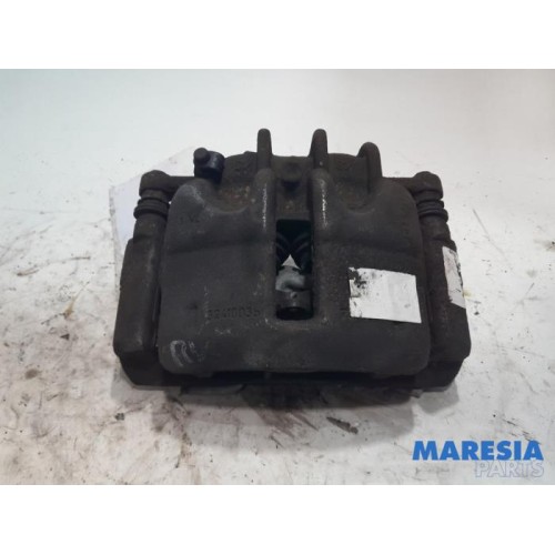 Peugeot - Expert - Front brake calliper, right