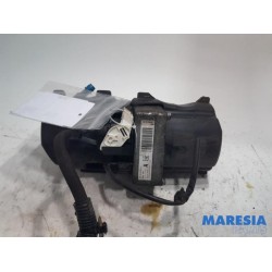 Peugeot - Expert - Power steering pump
