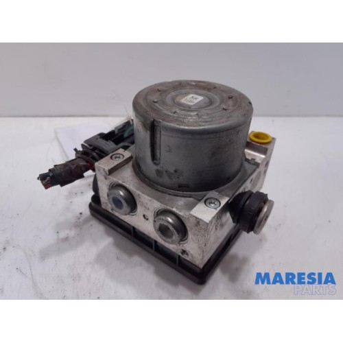 Fiat - Talento - ABS pump