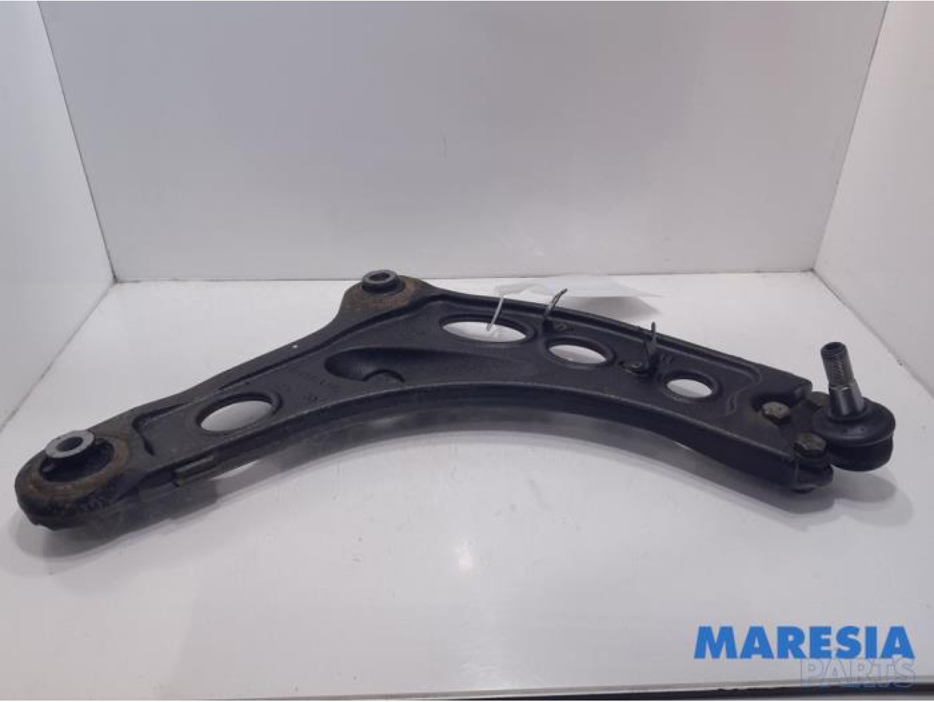 Fiat - Talento - Front lower wishbone, right