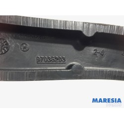 Fiat - Talento - Front wiper arm