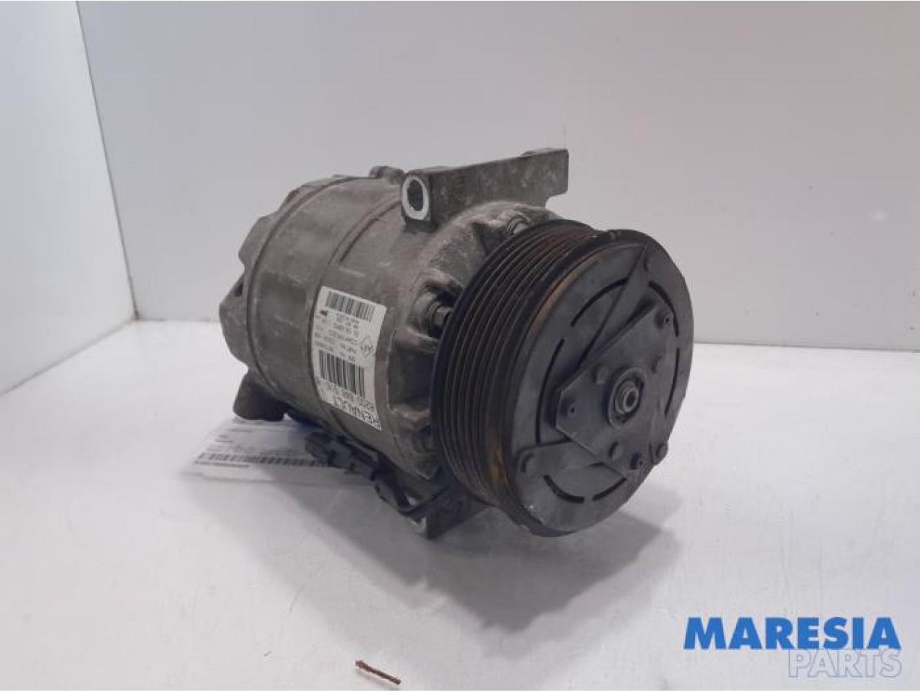 Fiat - Talento - Air conditioning pump