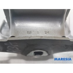 Fiat - Talento - Tailgate hinge
