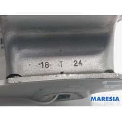 Fiat - Talento - Tailgate hinge