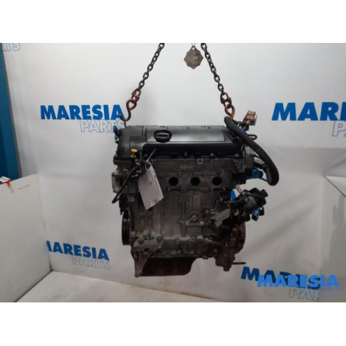 Peugeot - 207 - Engine