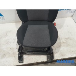 Fiat - Doblo - Seat, right