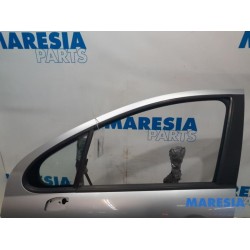 Peugeot - 207 - Tür 4-türig links vorne
