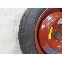 Peugeot - 207 - Krikset + reservewiel