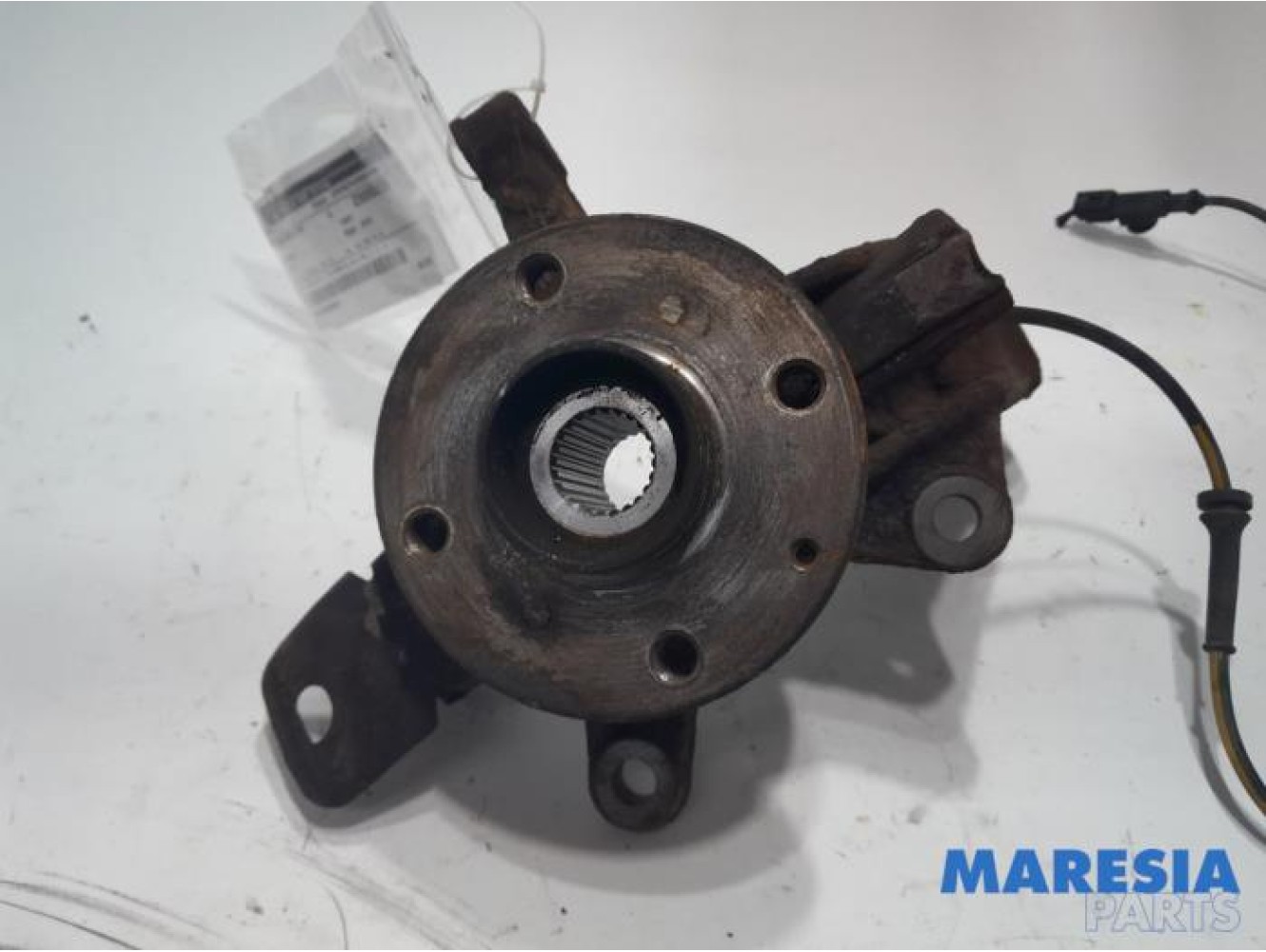 Peugeot - 107 - Knuckle, front right