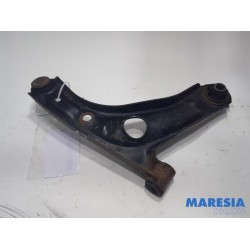 Peugeot - 107 - Querlenker unten links vorne