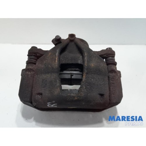 Fiat - Doblo - Front brake calliper, right