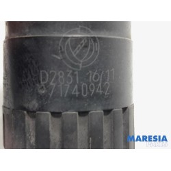 Fiat - Doblo - Windscreen washer pump