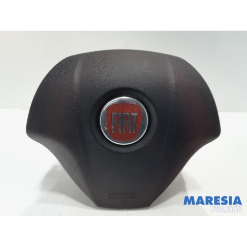 Fiat - Doblo - Left airbag (steering wheel)