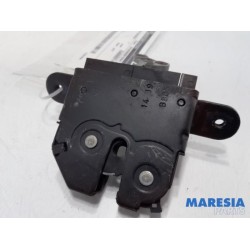 Fiat - Doblo - Tailgate lock mechanism