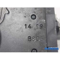 Fiat - Doblo - Tailgate lock mechanism