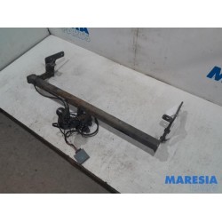 Peugeot - 207 - Towbar