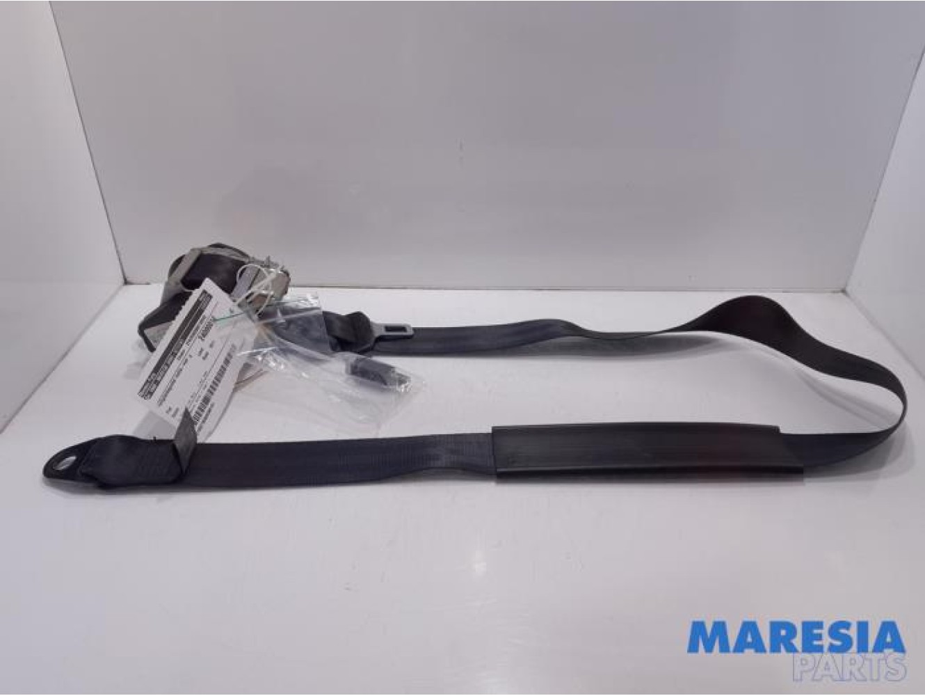 Fiat - Doblo - Front seatbelt, right