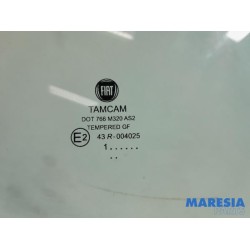 Fiat - Doblo - Door window 2-door, right
