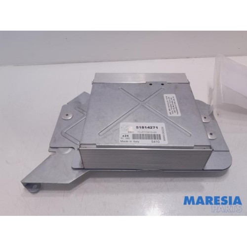 Fiat - 500 - Radio amplifier