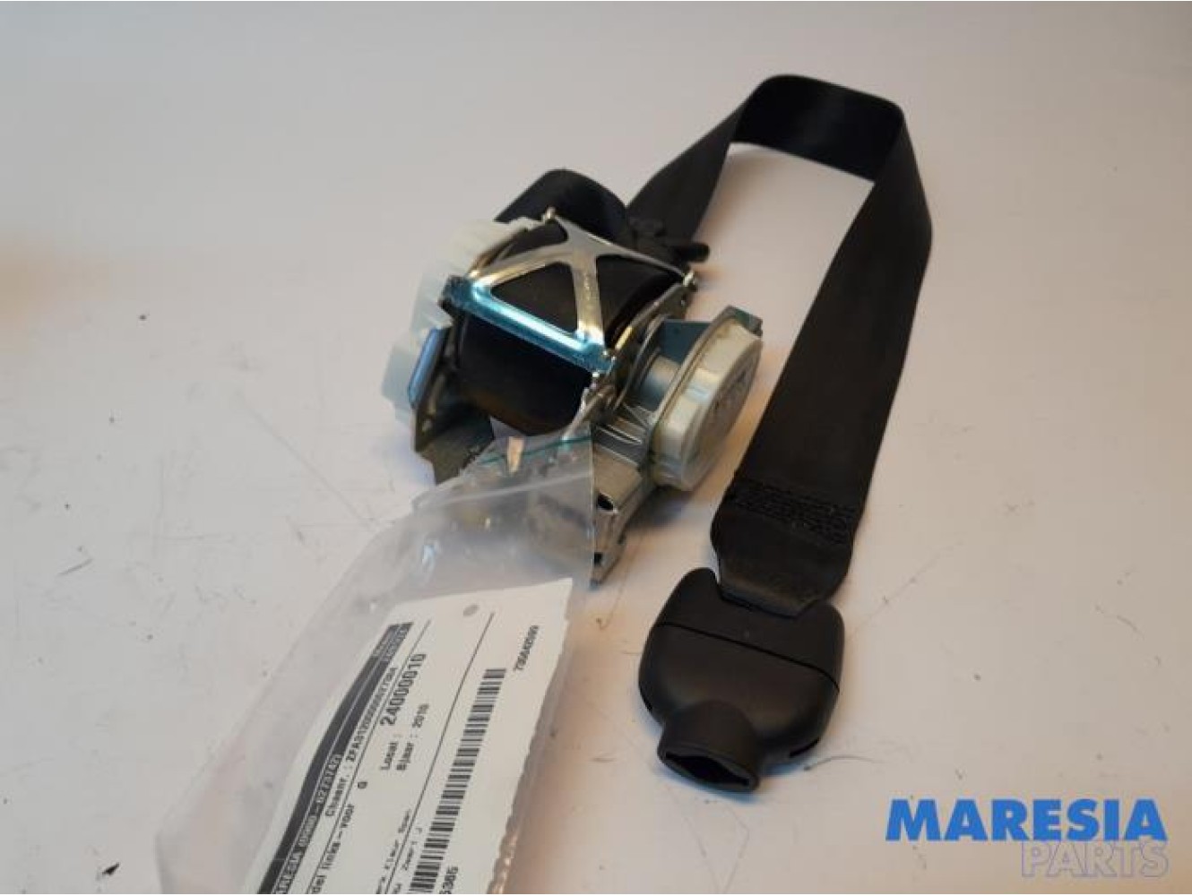 Fiat - 500 - Front seatbelt, left