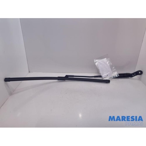 Fiat - 500 - Front wiper arm