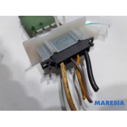 Peugeot - 207 - Heater resistor