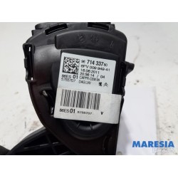 Peugeot - 207 - Gaspedalposition Sensor