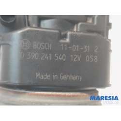 Peugeot - 207 - Front wiper motor